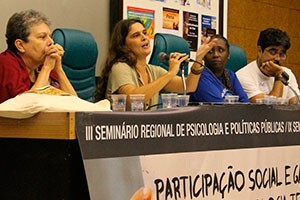 112714_3-300x200.jpg