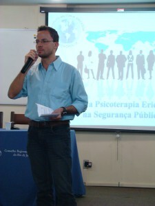 PARA_A1-225x300.jpg